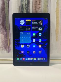 Apple iPad Air 2nd Gen Black A1567 16GB Cellular Tablet 9.7” iOS 15.8.8 - $39