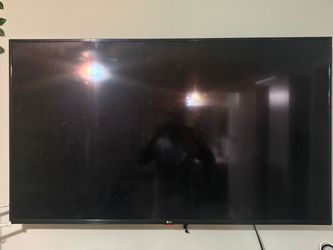LG Flat Screen TV 55’