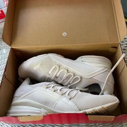 PUMA SHOES MEN RUNING SIZE 11 