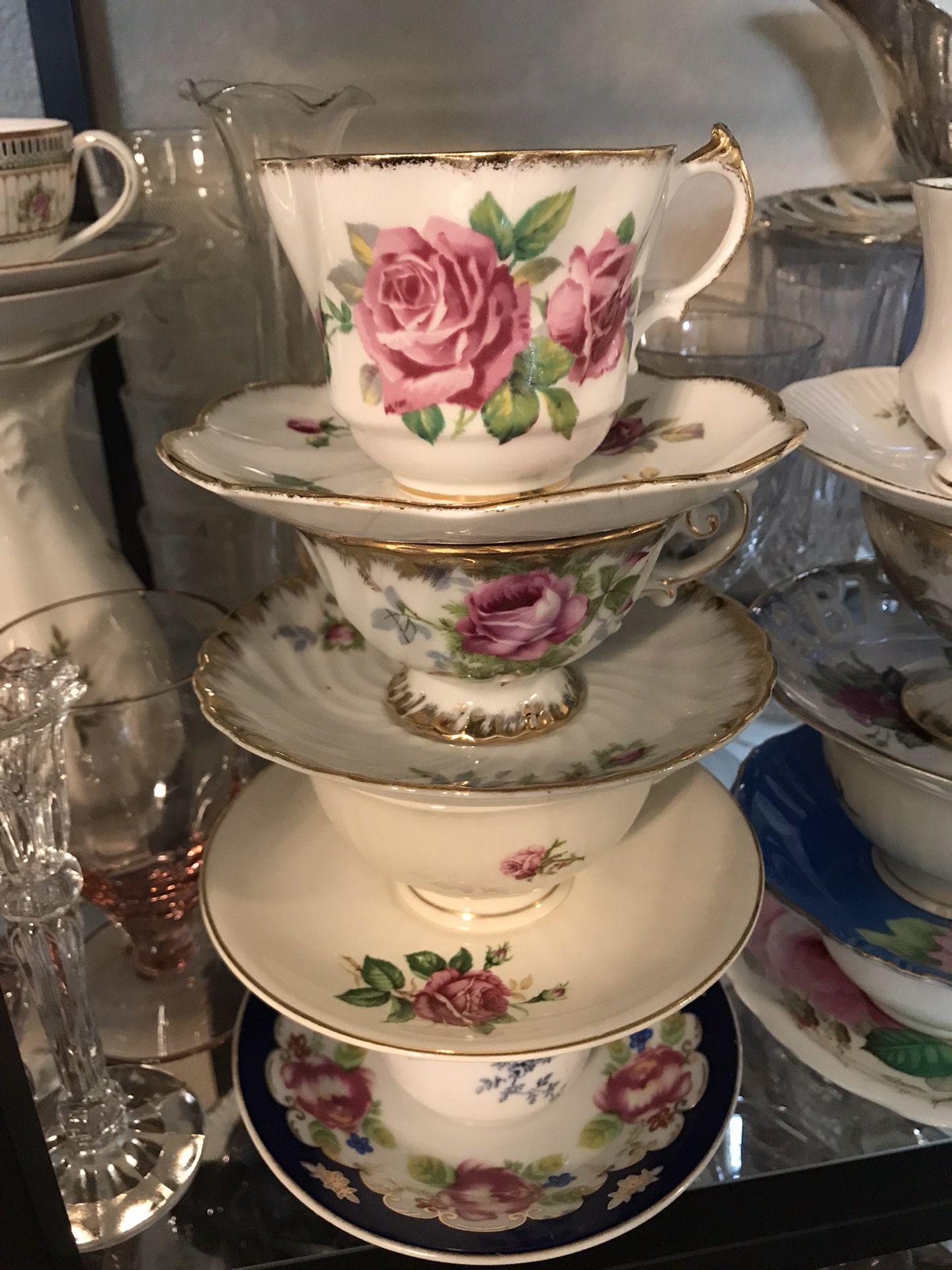 Vintage Teacups & Teapots ..Tea Parties🌸🍃