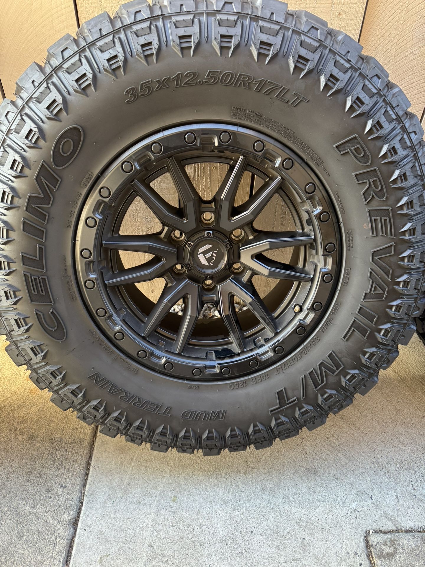 35” Tires And Wheels