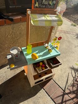 Kids Toy Farm Stand Play Set