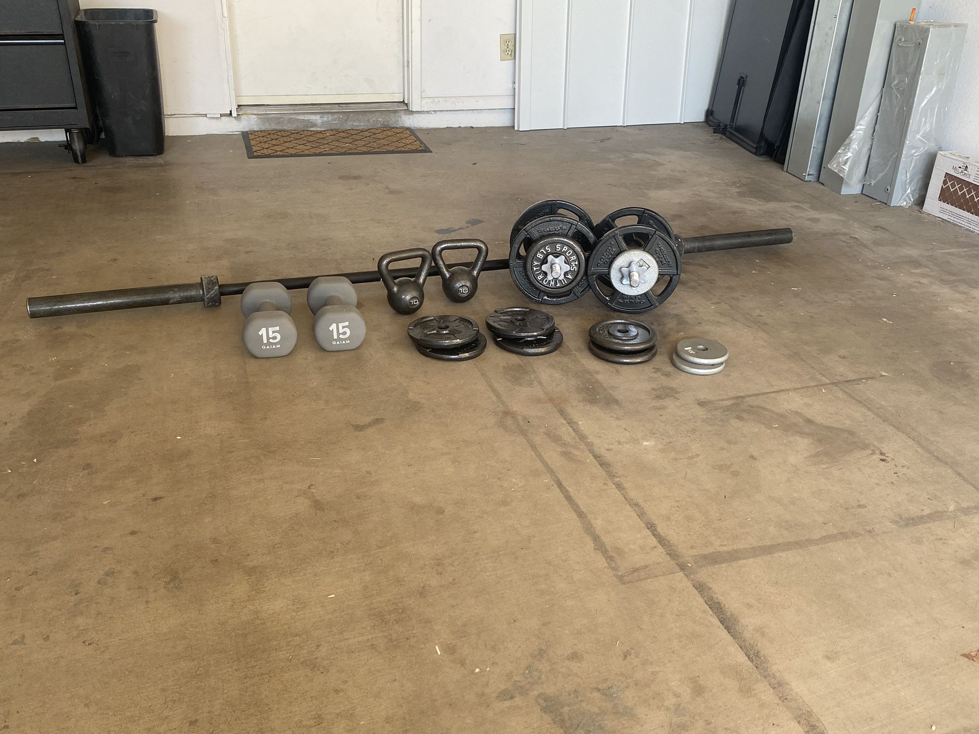 Weight Set and Olympic Barbell