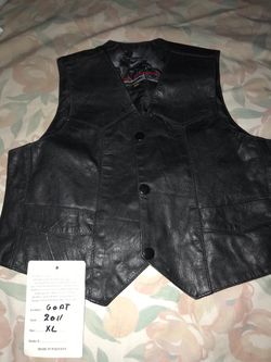 New real leather toddlers motorcycle vest Only $25 firm