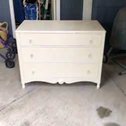 Dresser Solid Wood H 32   L 41.  W21 1/2 