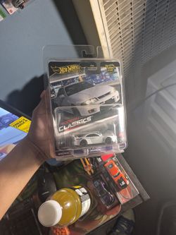 Modern Classics Nissan Skyline