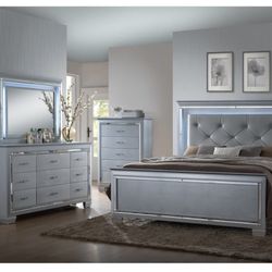Queen Bedroom Set 