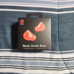 Beats Studio Buds