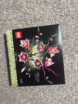 LEGO Botanicals Magnolia Branches 11510 – Brand New Sealed