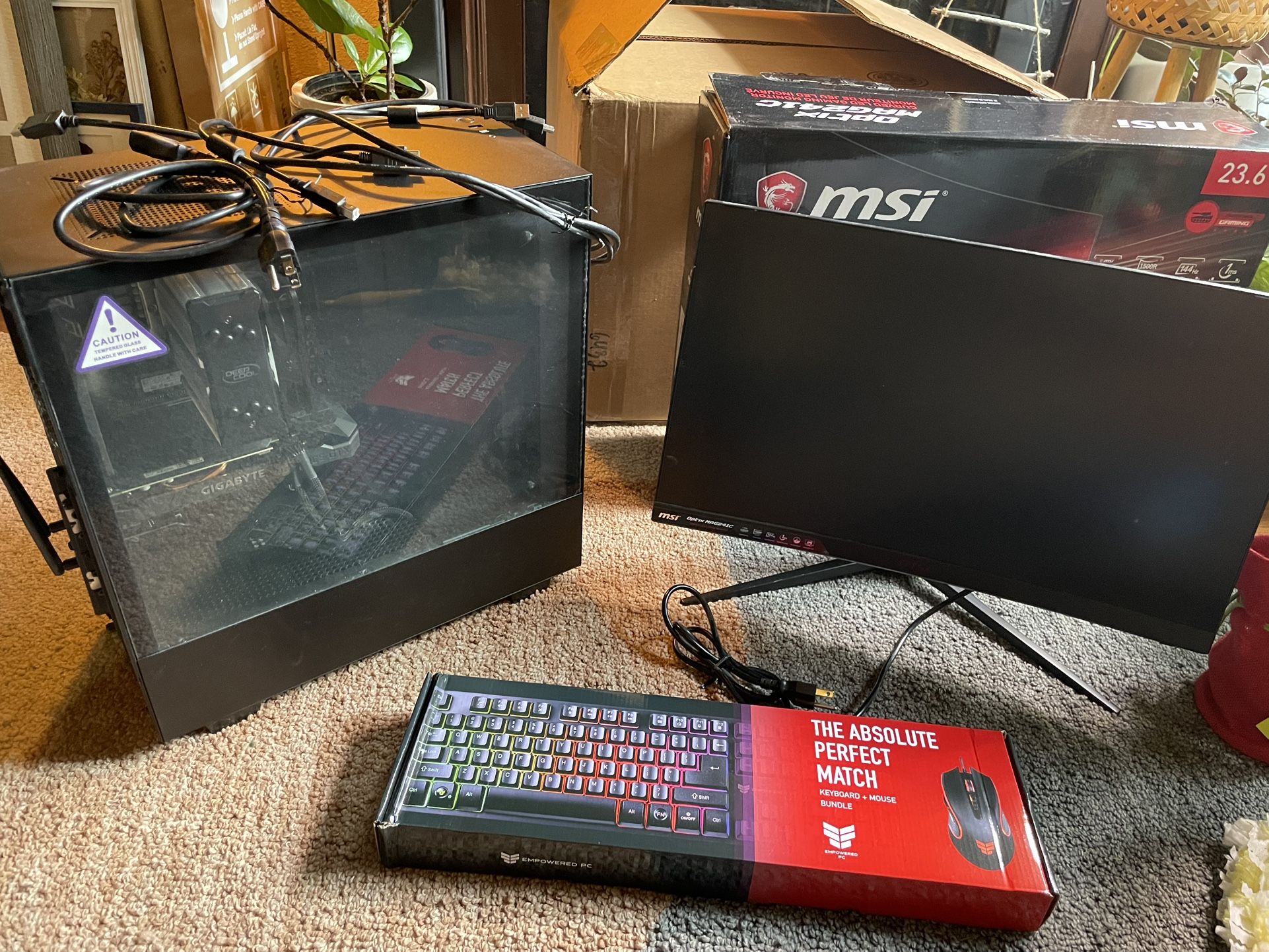 Complete Starter PC Set With Monitor, Keyboard, Mouse Included!!