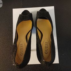 GUESS Heels Size 8