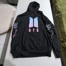 BTS Love Yourself Tour Pullover Sweatshirt Hoodie Size M Music Band Kpop 2 Sided