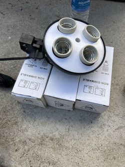 4-in 1 E27 Base Socket Splitter Light Lamp 