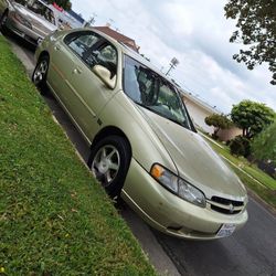 1999 Nissan Altima