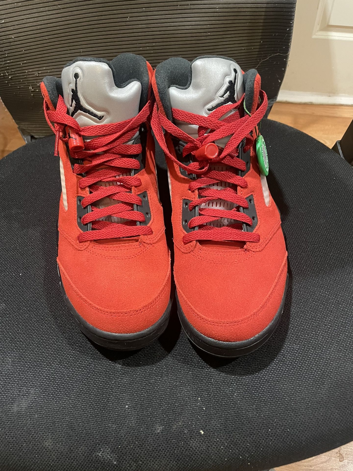 Air Jordan Retro 'Raging Bull Red Suede'