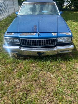 1989 box Chevy