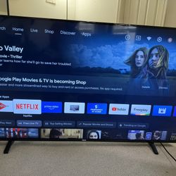 55 Inch Smart TV + Sound Bar Great Condition 250$‼️‼️
