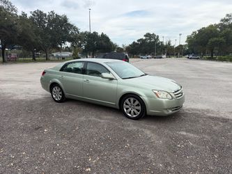 2005 Toyota Avalon