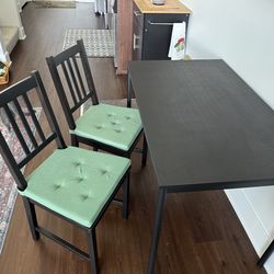 Dining set