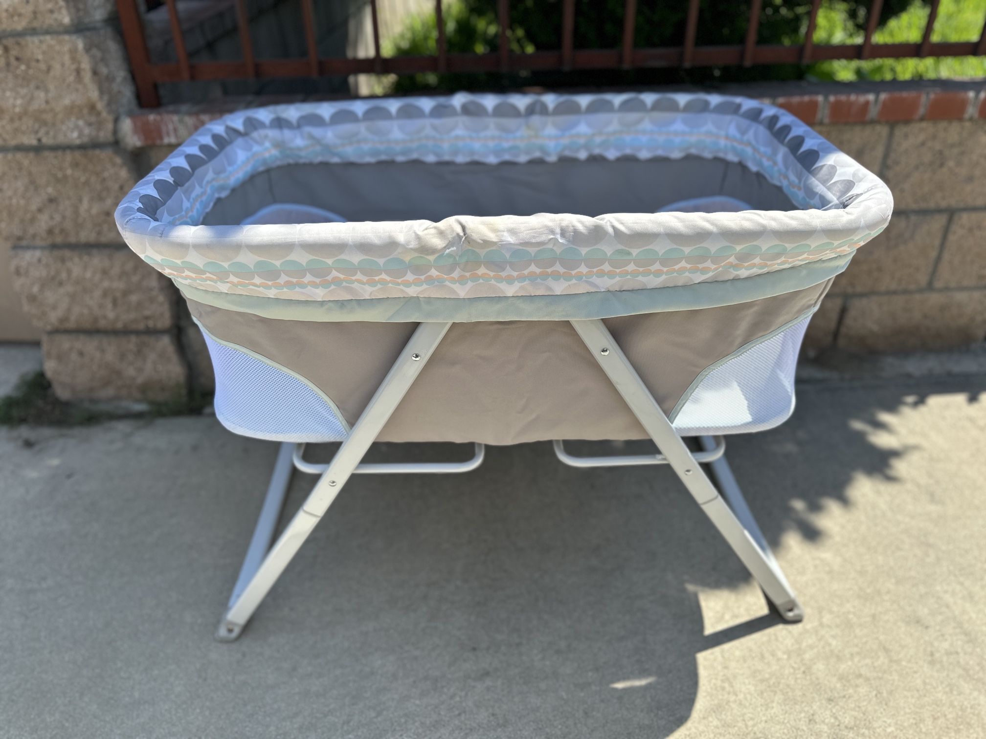 Folding Bassinet