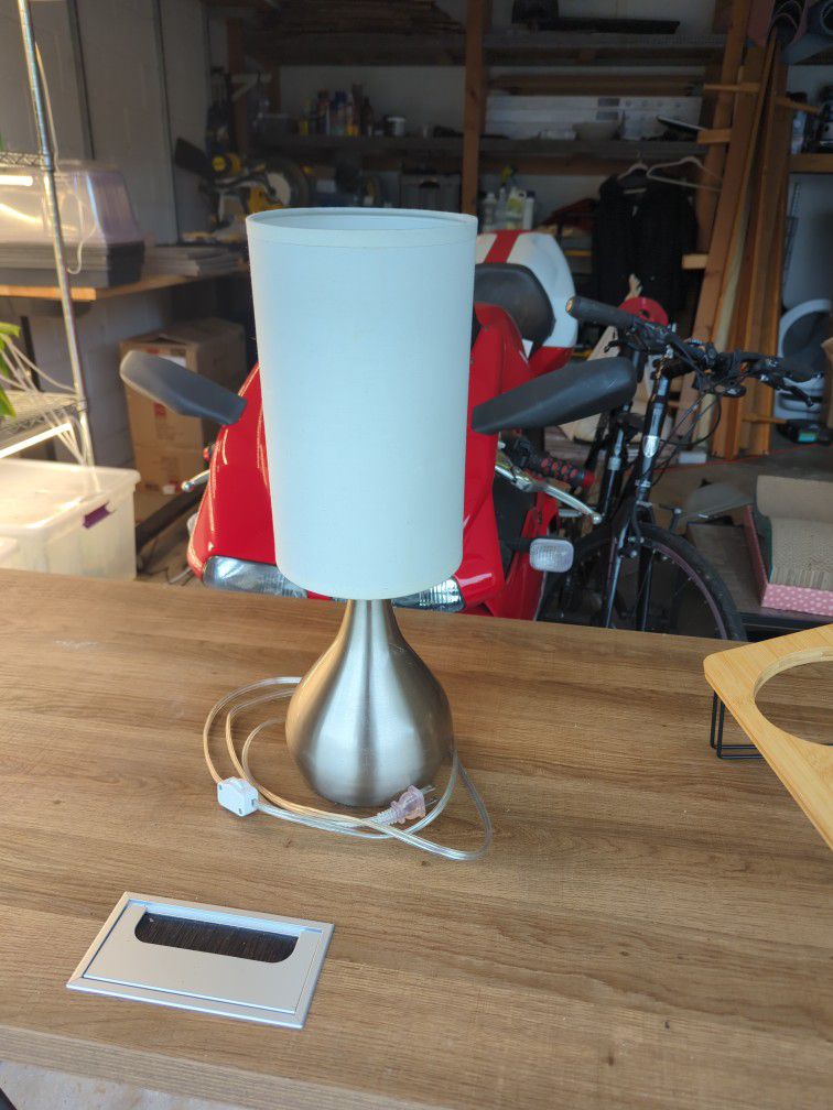 Lamp With Led Bulb 