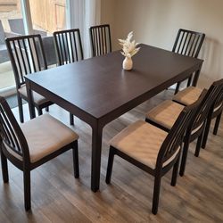 Ekedalen Table and 8 Chairs