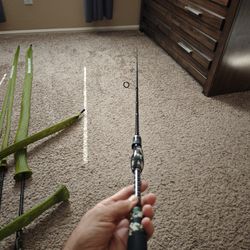 Evergreen International Gizmo & Finesse Jig RCSS-610M-ST 6'10" MEDIUM, X-FAST, 1/32-3/8oz.