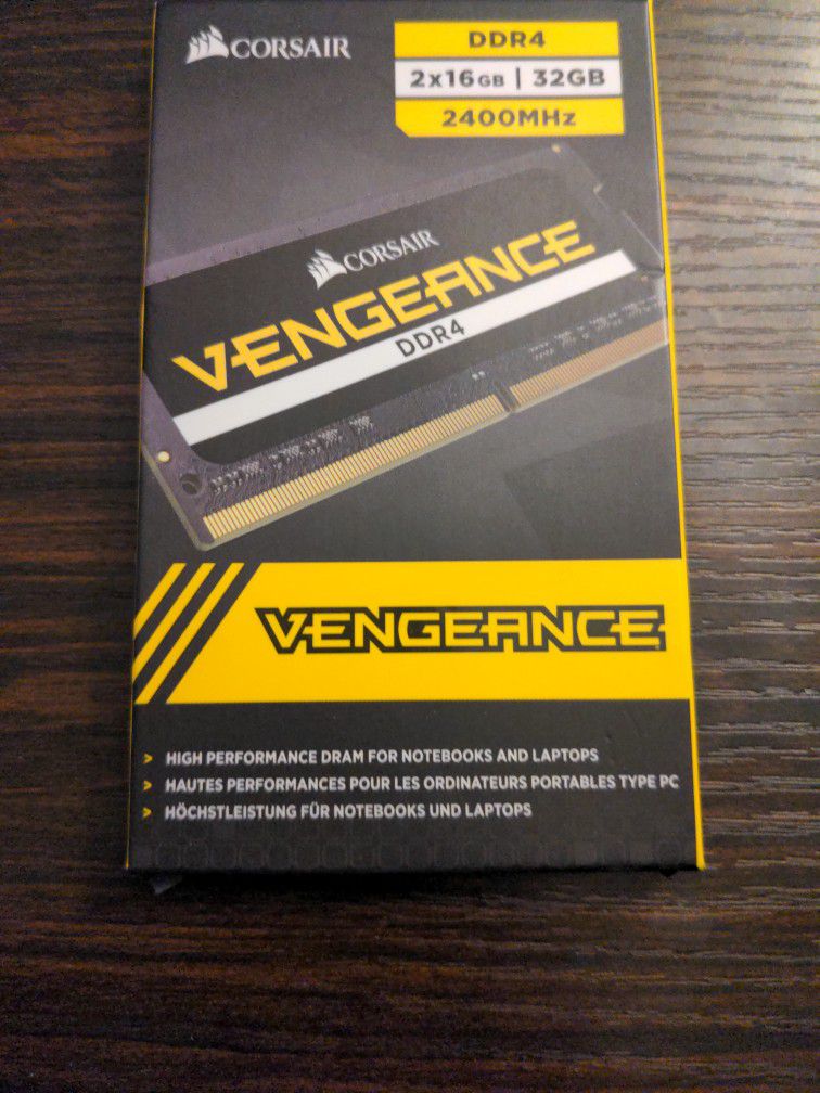 Corsair Vengeance DDR4 32GB (2 x 16GB)