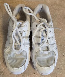 Girls Chasse Velocity Cheer Cheerleading Shoes Sneakers White sz Youth 1