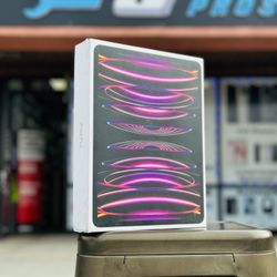 iPad Pro 12.9in 6th Gen 