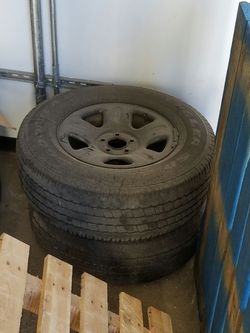 2006 Ford Explorer Stock rims