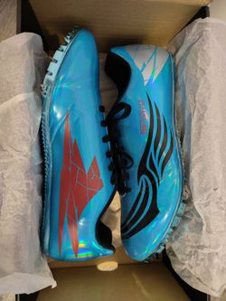 Saucony men's cleats