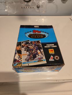1991 92 Stadium Club Hockey Card Box