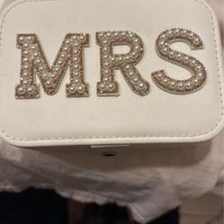 Mrs. Jewelry Box