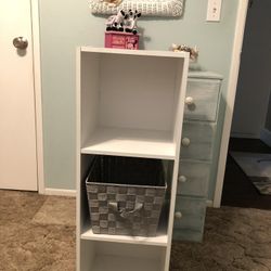 3-Shelf Bookcase 