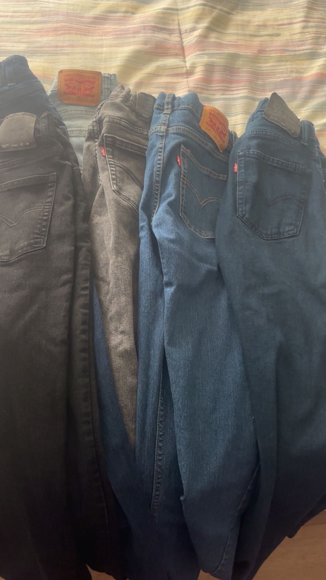 Levi’s Ninos Size 14