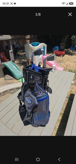 Small youth golf club set.7.. Pitching wedge and a putter