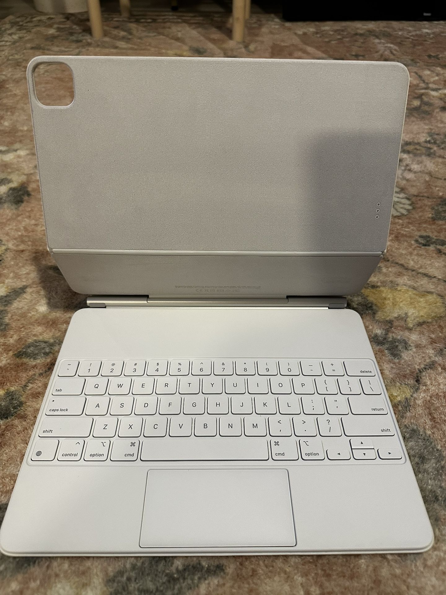 iPad Pro 12.9 5th Gen White Magic Keyboard