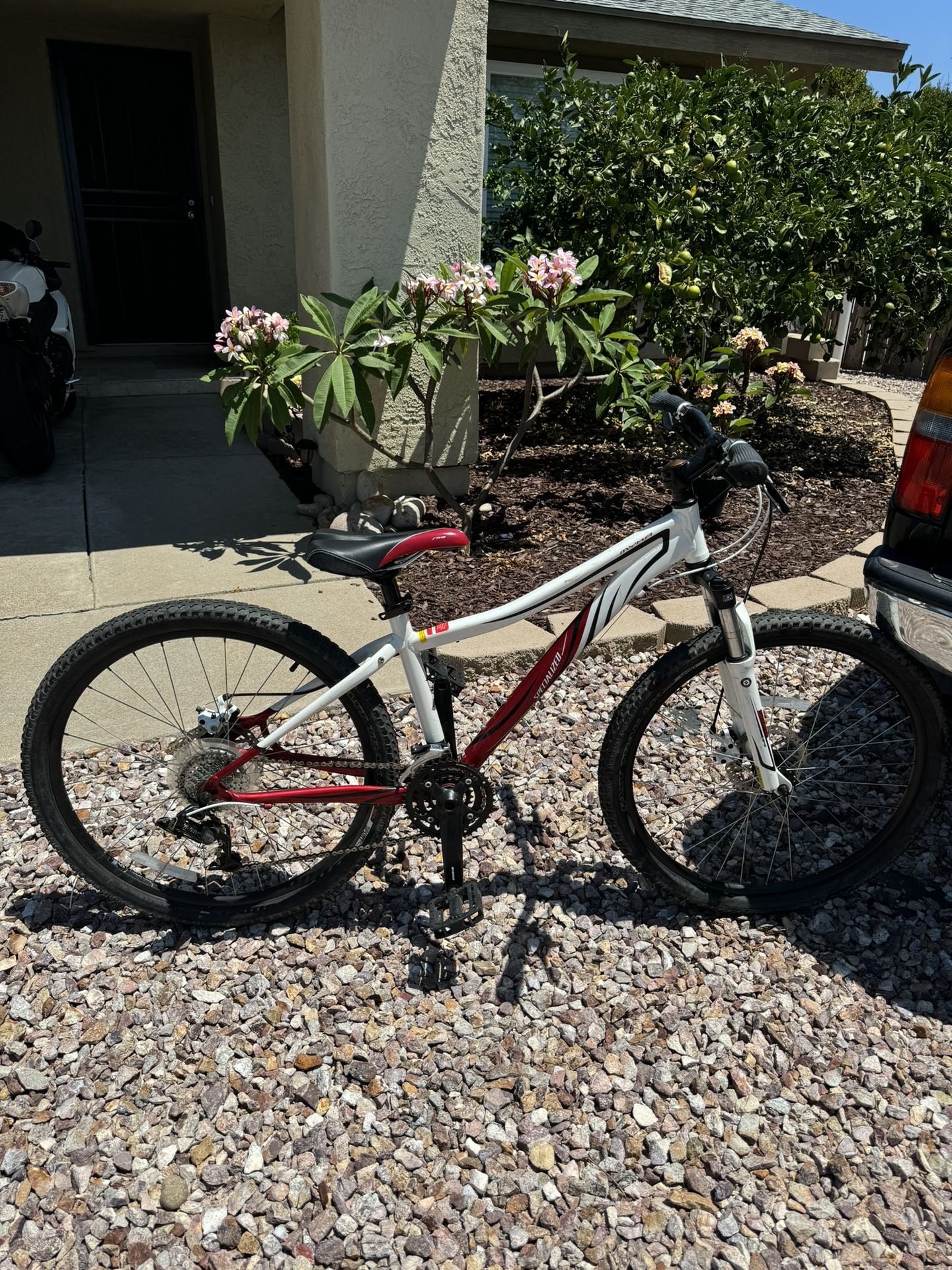 Specialized Mika 15” Mountain Bike