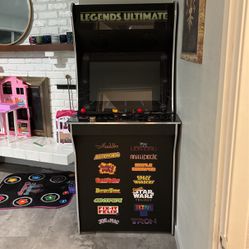 Arcade Barely Used