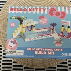 Hello Kitty Build Set 