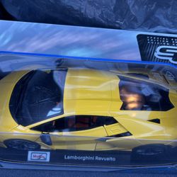 Lambhorghini Revalto Toy Car 1/18 New 