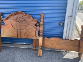 Full Size Wooden Head Board & Foot Board