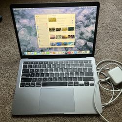 Apple MacBook Air 2020 256gb 8gb With Charger