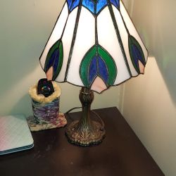 Tiffany Style Table Lamp