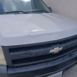 Chevy Silverado Hood for 2007-2013 See Photos