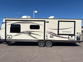 2014 Forest River Rockwood 2608WS with 2 slide