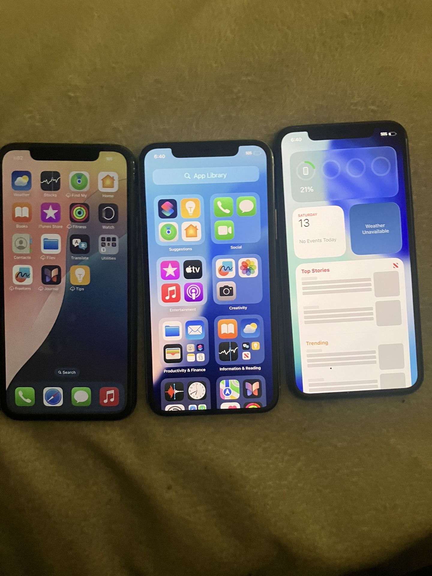 iPhone 11 Pro Unlocked Read Description