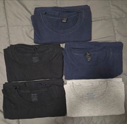 Gildan Shirts Size L