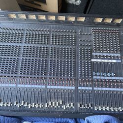 Yamaha M2500-24